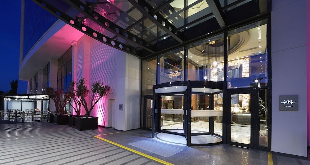 undefined Uranus Istanbul Topkapı 2