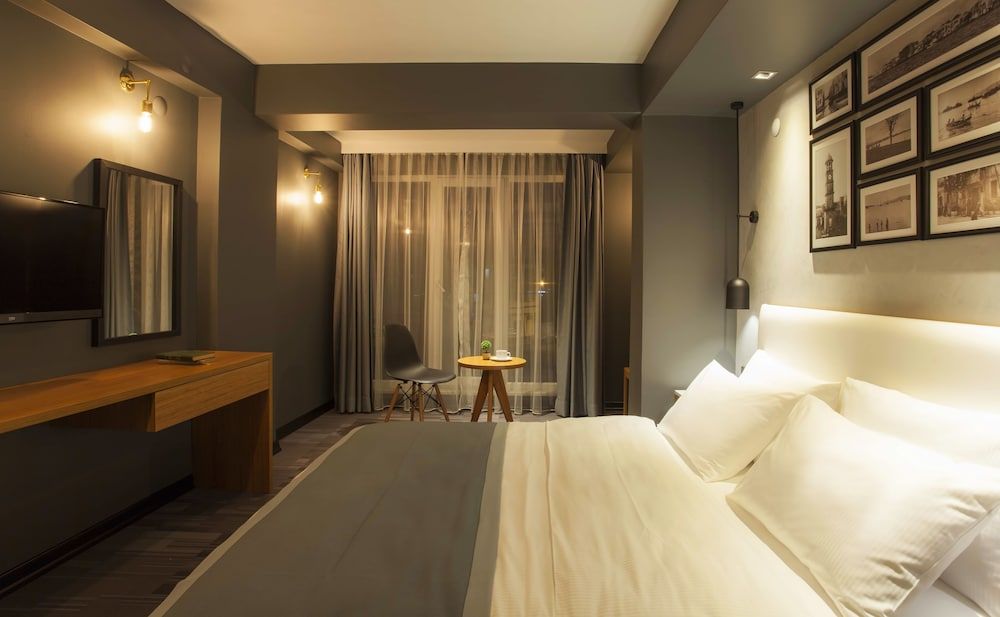 Hotel Cura Deluxe Double or Twin Room, Smoking, City View 2