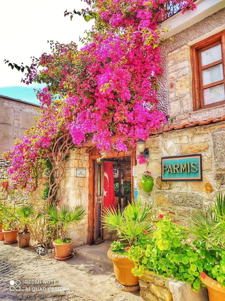 undefined Parmis Boutique House 4