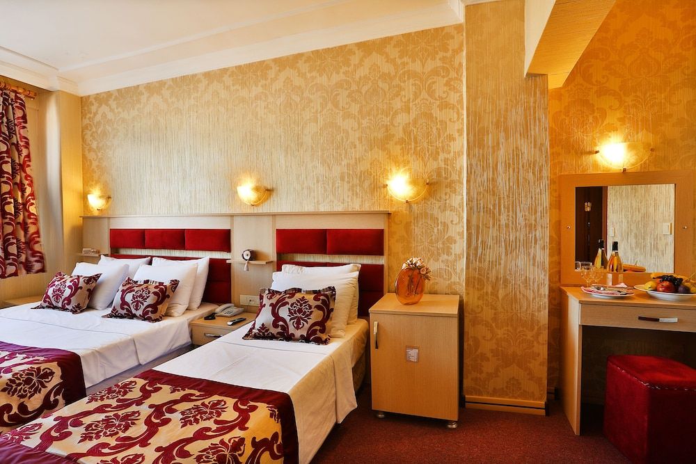 Malabadi Beyazit Hotel Triple Room 4