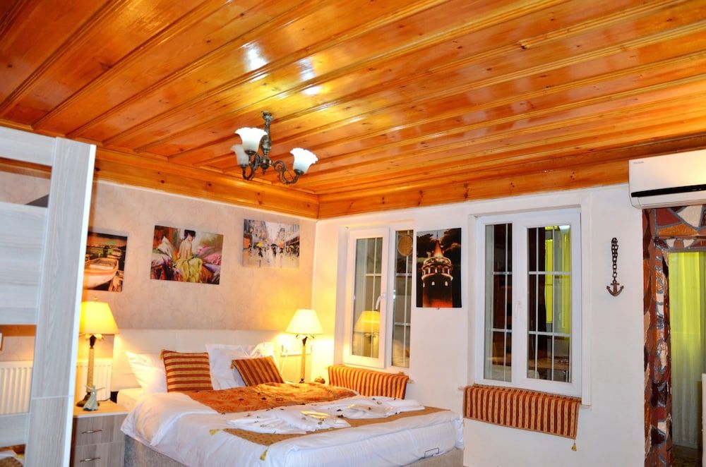 undefined Lika Apart 10