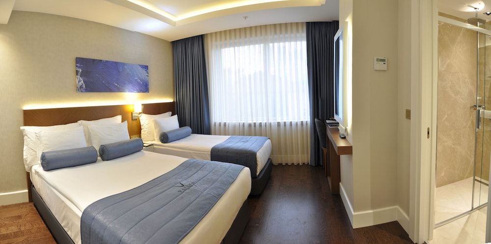 undefined Veyron Hotels & Spa 8