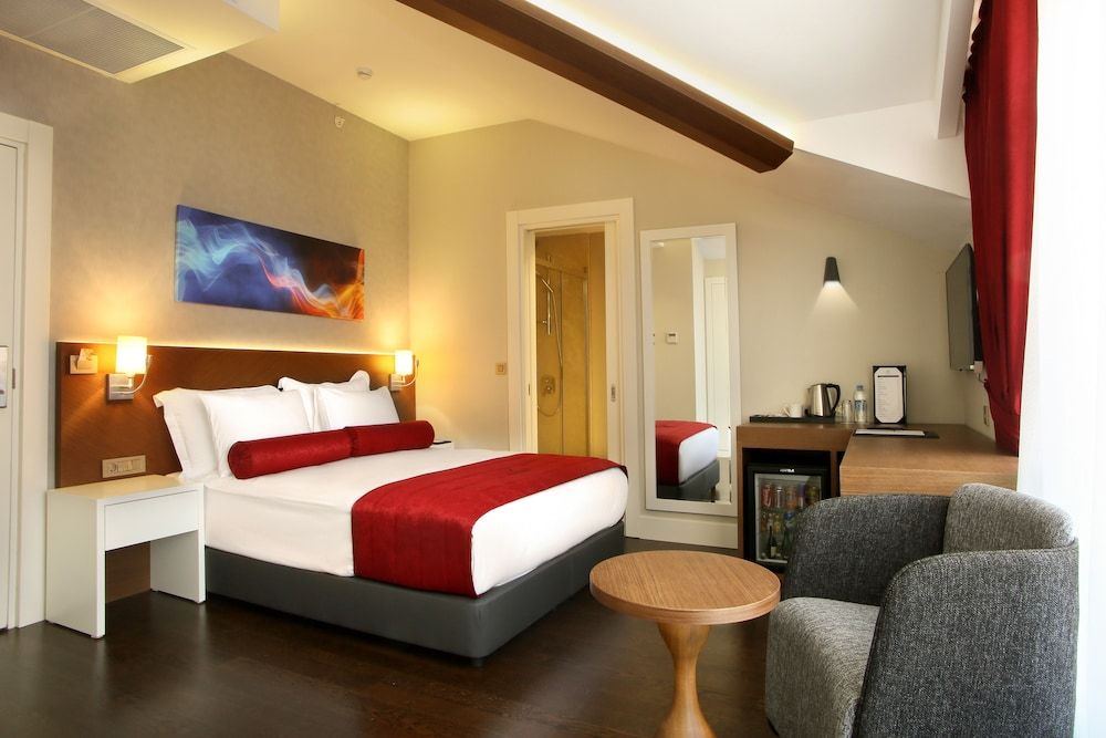 undefined Veyron Hotels & Spa 4