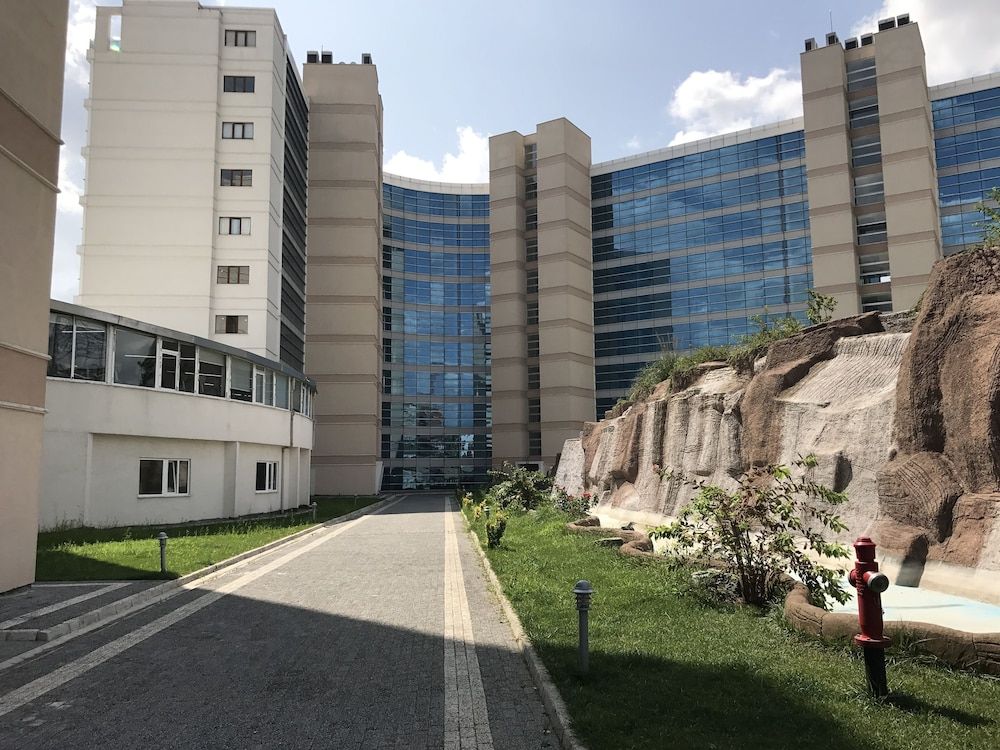 undefined Arma Apartments 7