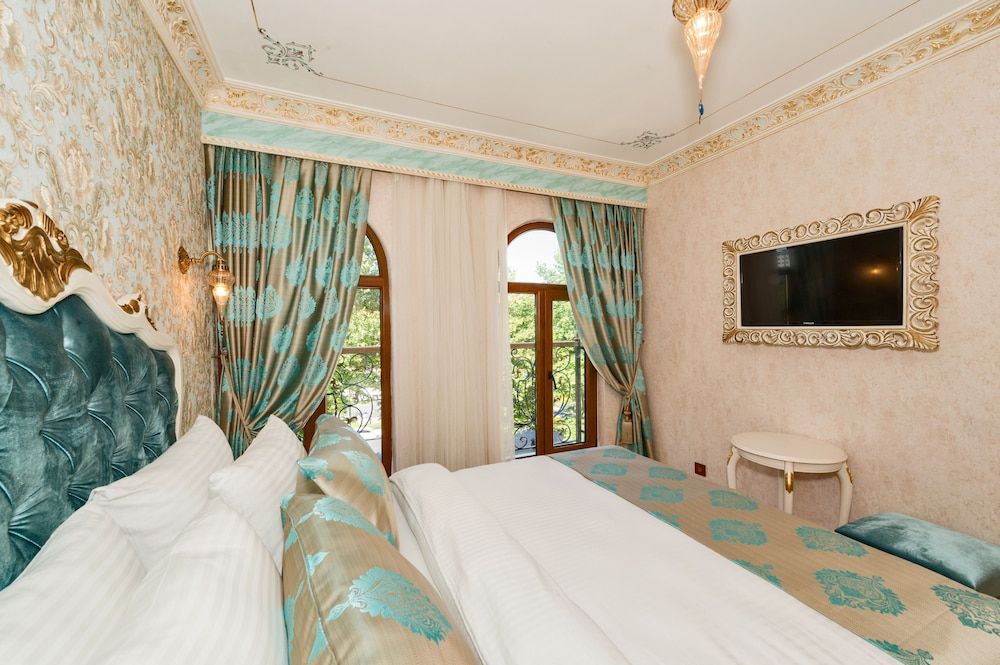 undefined Hotel 1453