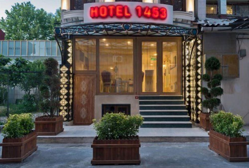 undefined Hotel 1453 10