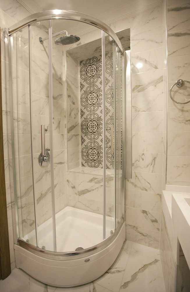 Pera Line Hotel Deluxe Tek Büyük veya Iki Ayri Yatakli Oda Oturma Alanli 17