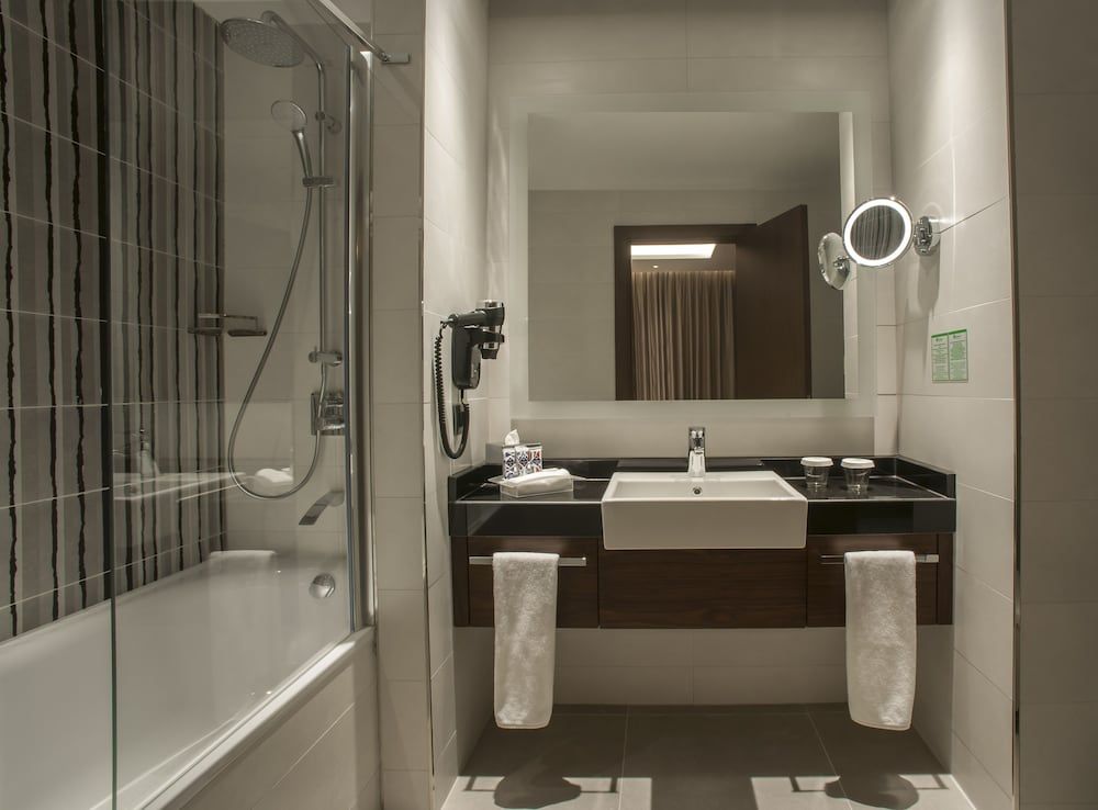 Suite, 1 King Bed, Smoking, Sea View