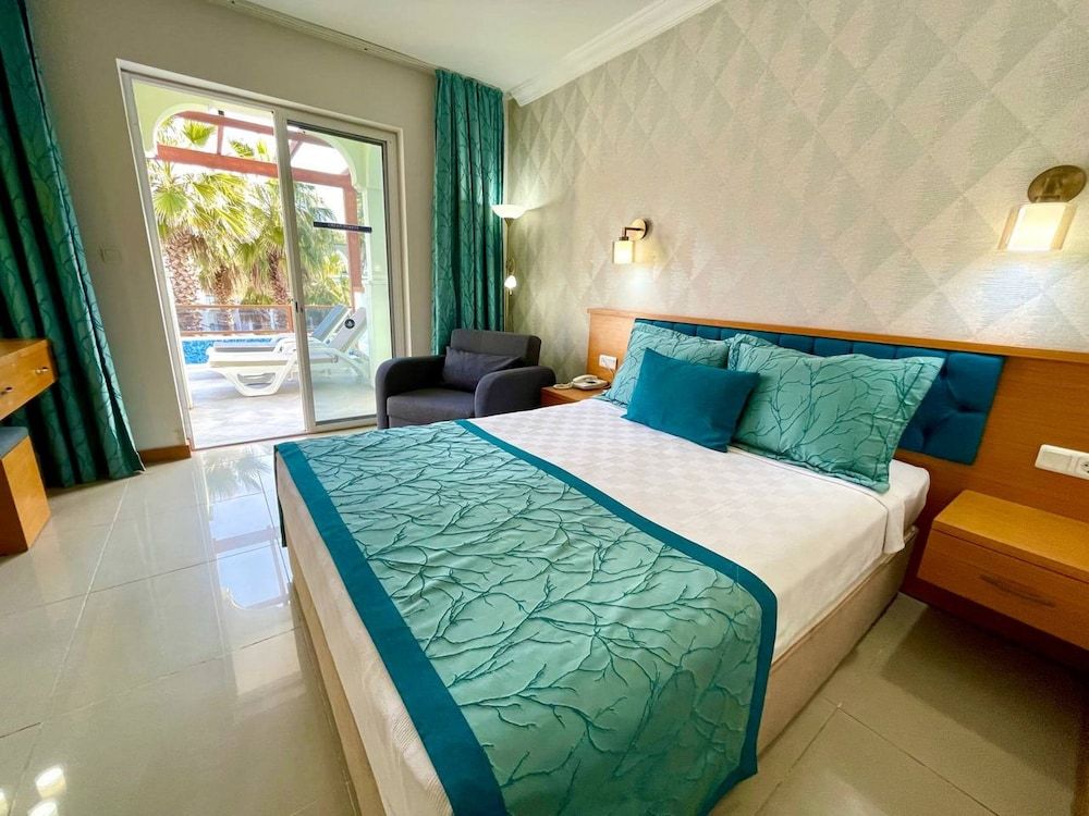 undefined Green Forest Holiday Village