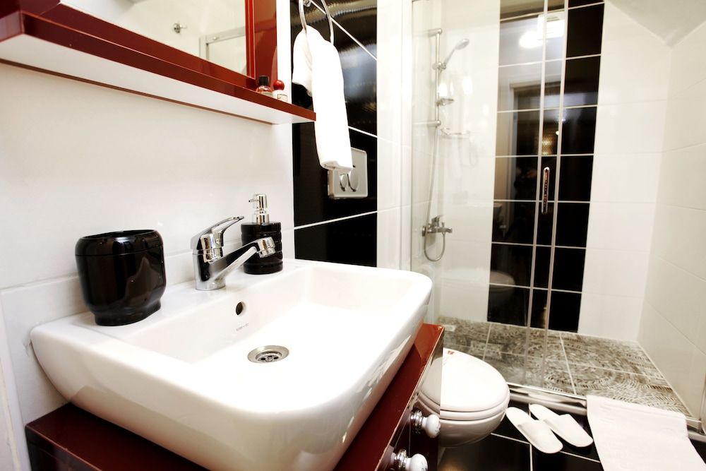 Spinel Hotel Economy Room, 1 Double Bed 2