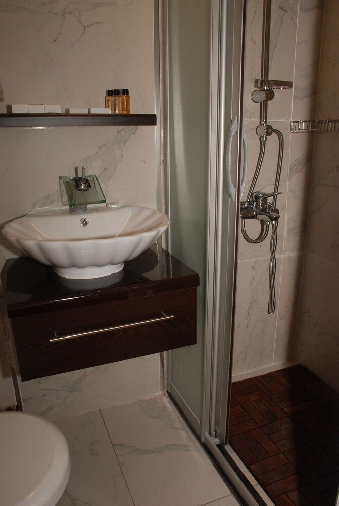 Mavi Inci Park Otel Economy Room 3