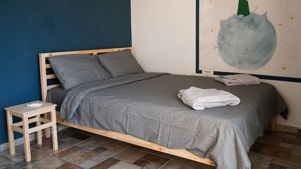 El Camino Hostel & Pub Comfort Double Room, 1 Double Bed, Non Smoking, Sea View 2