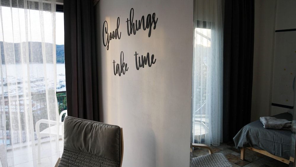 El Camino Hostel & Pub Comfort Double Room, 1 Double Bed, Non Smoking, Sea View 11