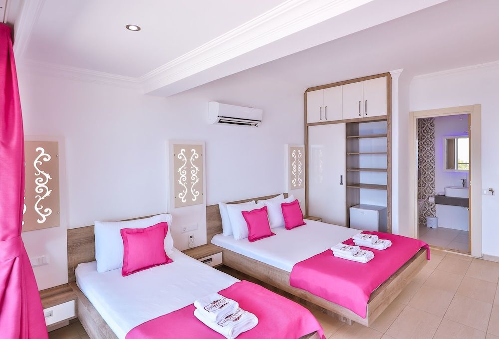 Comfort Triple Room, Balcony, Sea View