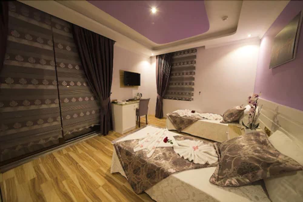 Kayi Hotel Twin Room 4