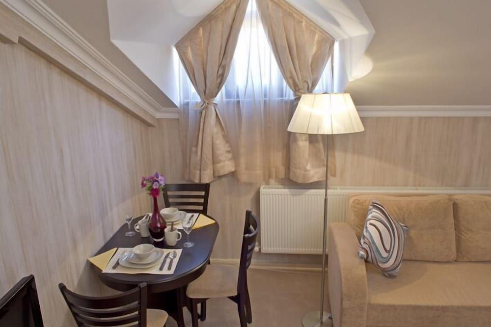 The Bosphorus Aparts Presidential Penthouse, City View 2