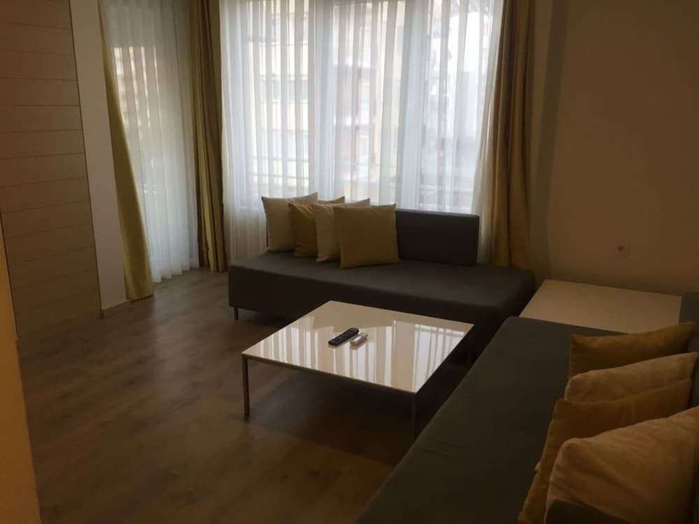 undefined Boutique House Mim A 9