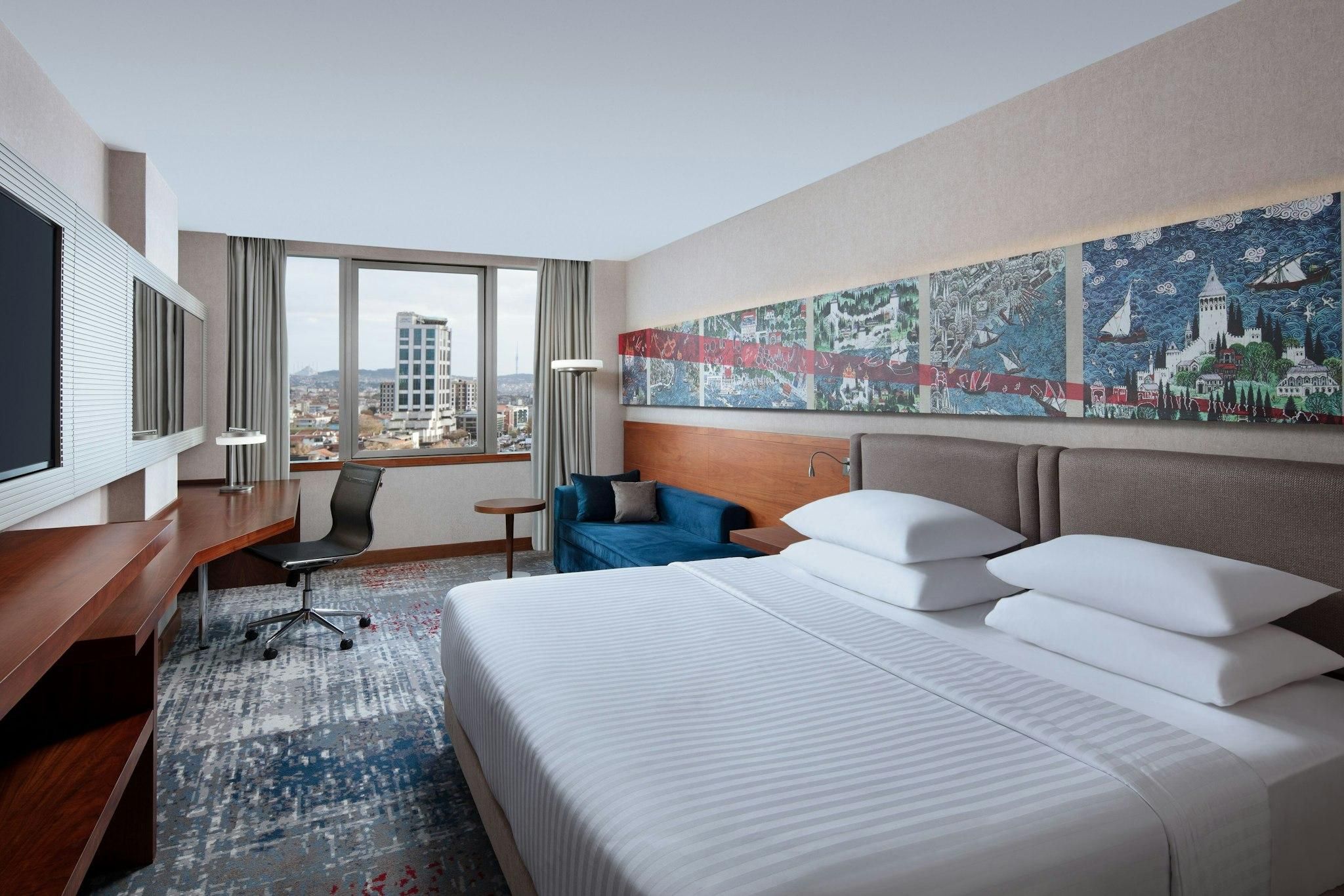 Deluxe, Guest room, 1 King, City view