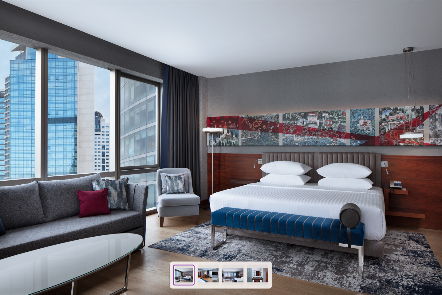 Corner Deluxe, Club lounge access, Guest room, 1 King, Sofa bed, City view, Corner room