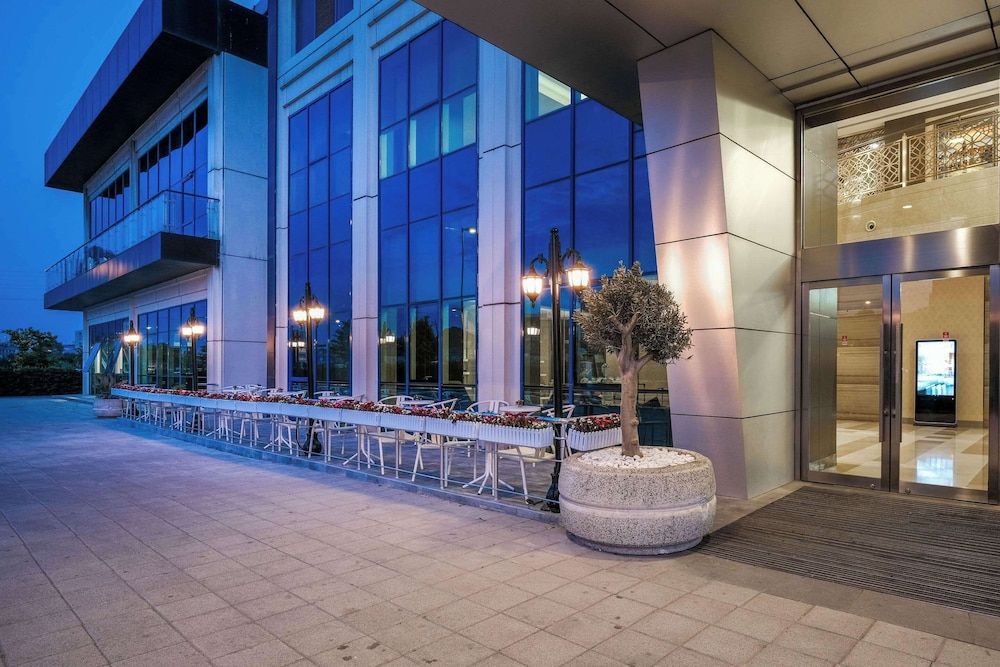 undefined Clarion Hotel Istanbul Mahmutbey 3