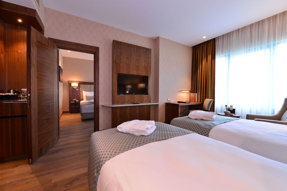 Clarion Hotel Istanbul Mahmutbey Standard Room, 2 Twin Beds, Non Smoking