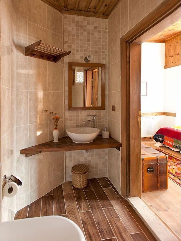 Dadibra Konak Standard Triple Room 7