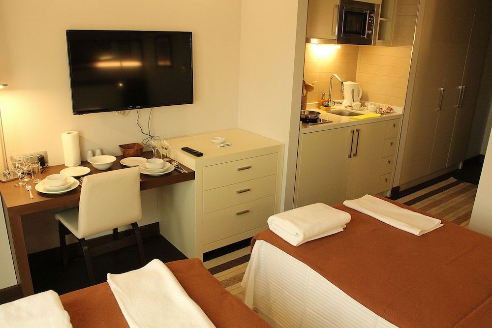 undefined Vazo Suite 4