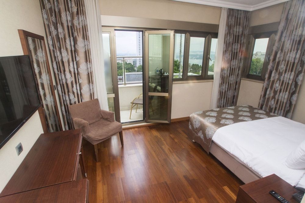 undefined Nova Plaza Boutique Hotel & Spa 8