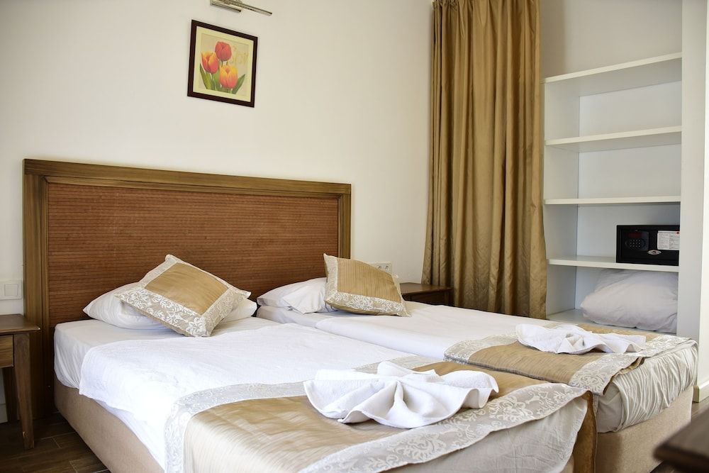undefined Le Chance Hotel & Spa 8