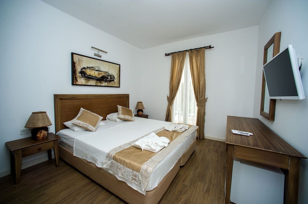 undefined Le Chance Hotel & Spa