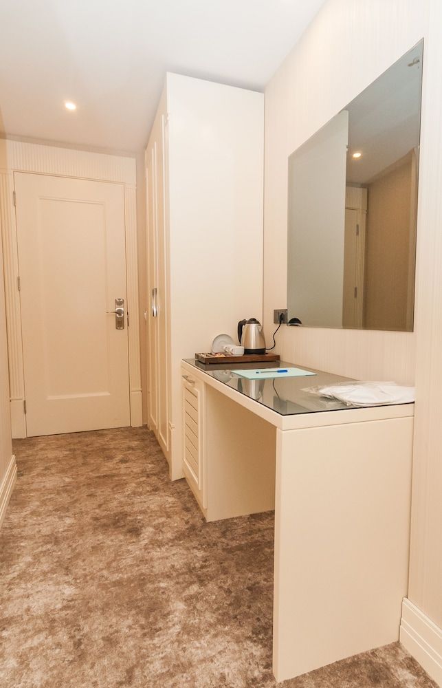 Park Grazza Hotel Standard Double Room, Lanai, City View 9