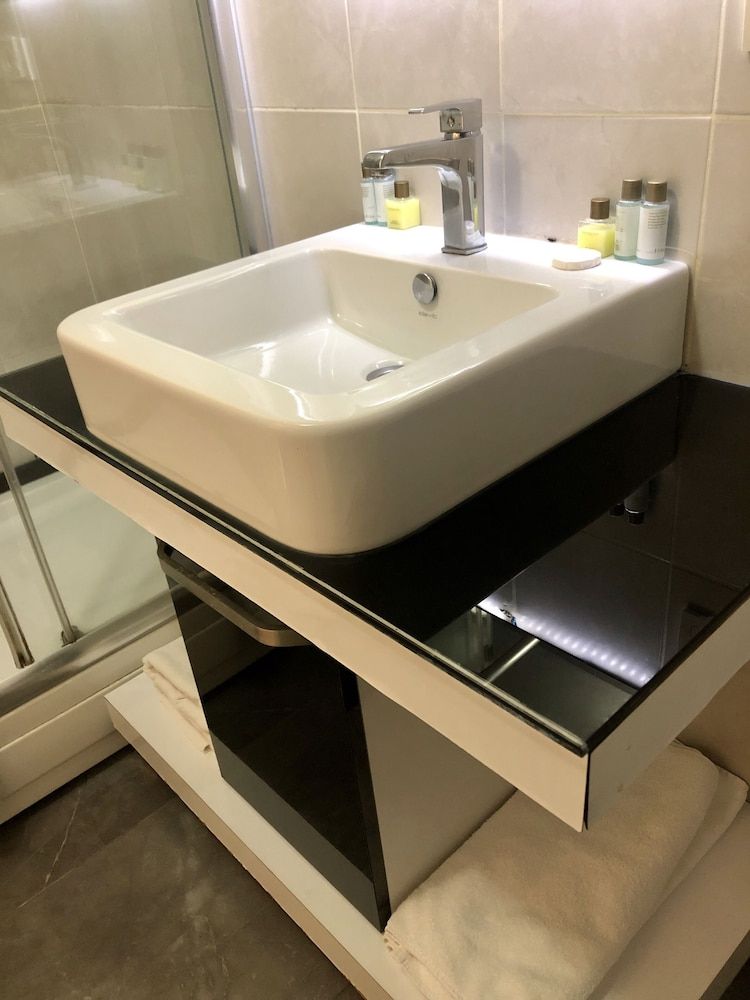 Era Palace Hotel Double or Twin Room 12