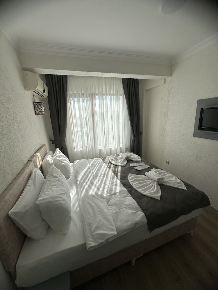 Big Orange Hotel Old City Double Room 12