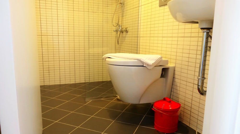 Kunterbunt Aparts Istanbul Apartment, 3 Bedrooms, Terrace 8