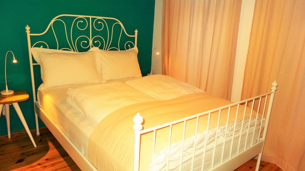 Kunterbunt Aparts Istanbul Apartment, 1 Bedroom, Balcony 2