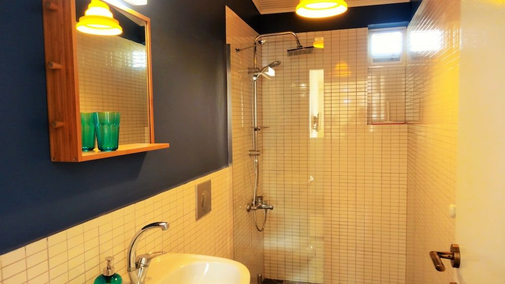 Kunterbunt Aparts Istanbul Apartment, 3 Bedrooms, Terrace 5