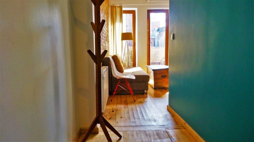 Kunterbunt Aparts Istanbul Apartment, 1 Bedroom, Balcony 13