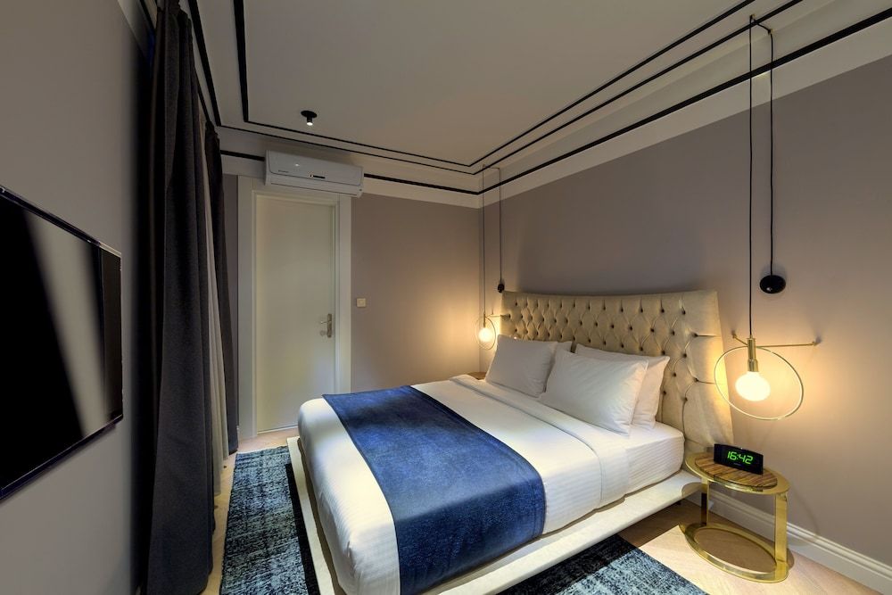 undefined Walton Hotels Galata 5