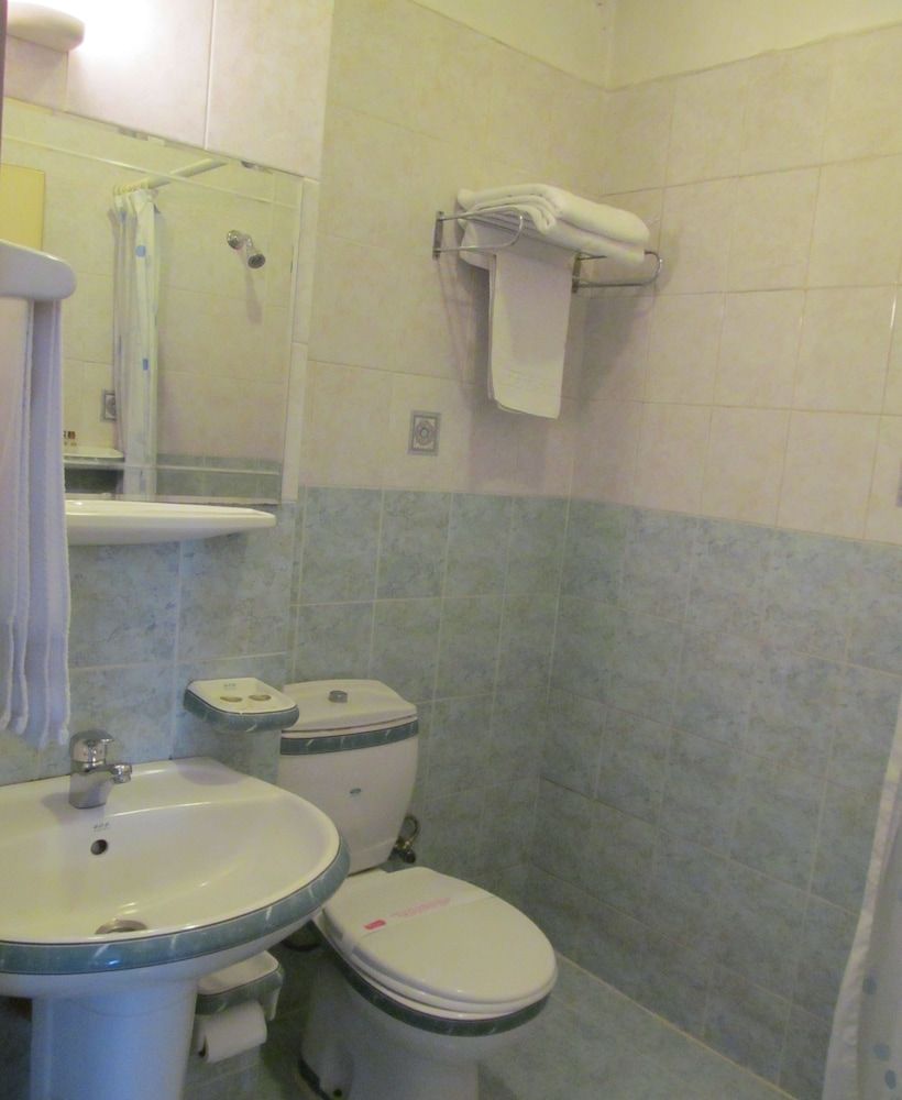 Kolagasi Hotel Standard Single Room 4