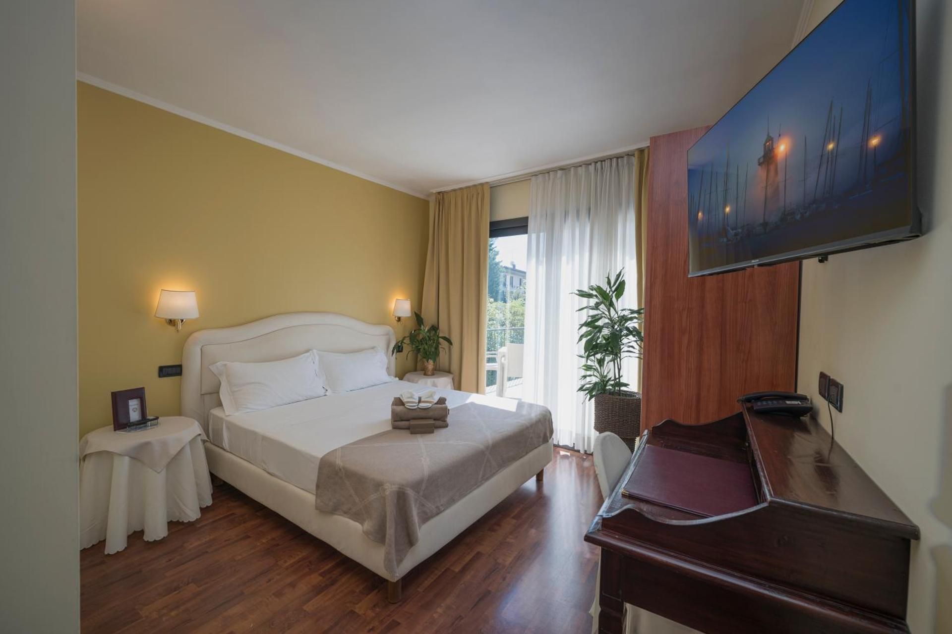 Double Room with Balcony