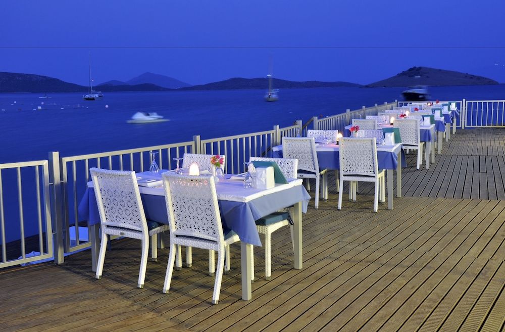 undefined Lugga Boutique Hotel & Beach 4