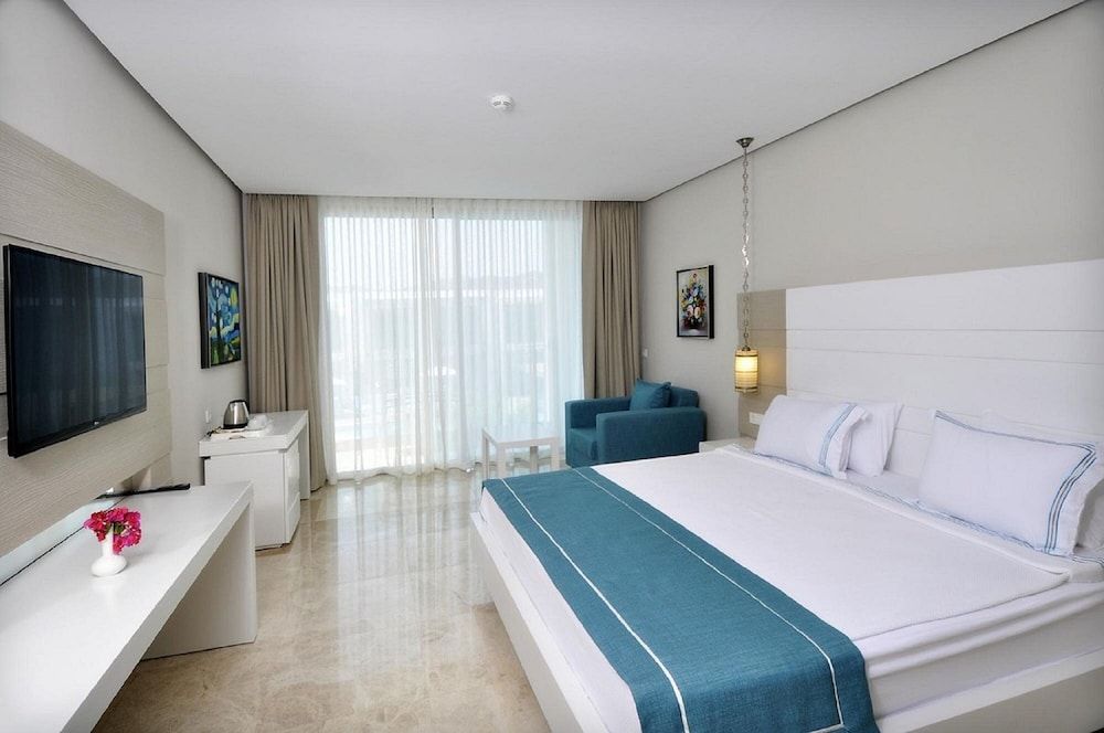 Lugga Boutique Hotel & Beach Deluxe Double Room 3