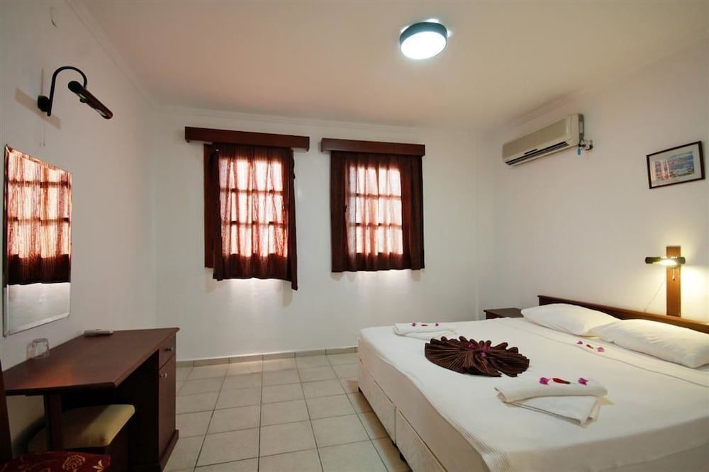 undefined Sun and Sea Beach Hotel