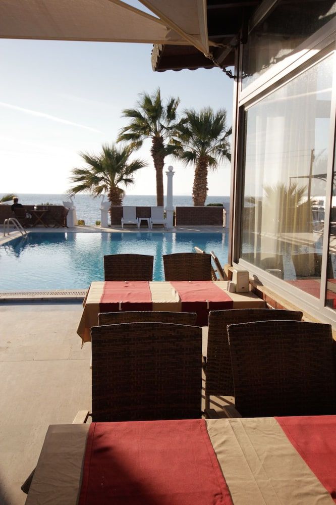 undefined Sun and Sea Beach Hotel 8