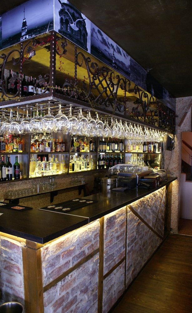 undefined Metropolis Hostel & Guest House 8