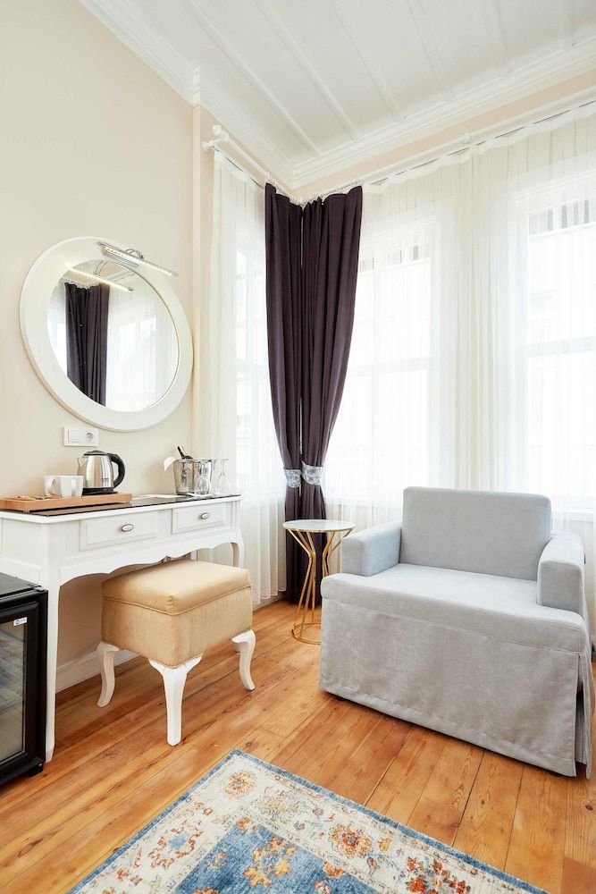 Mataraci Konak Superior Double Room 7