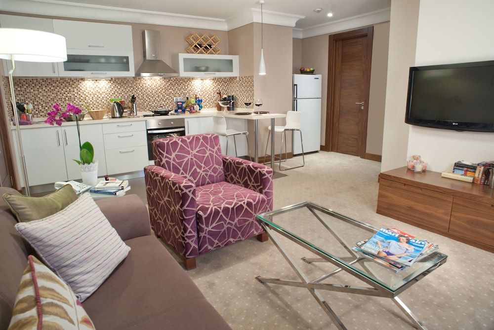 undefined Apart Hotel Best 5