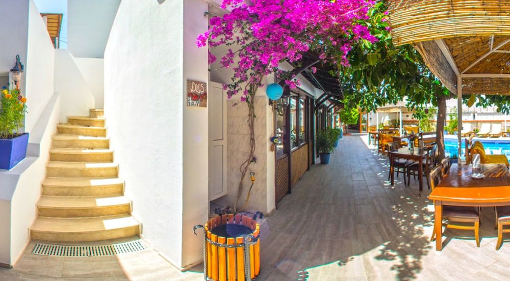 undefined Oya Boutique Hotel & Suites 9