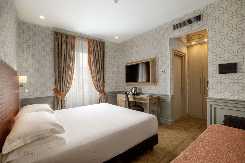 undefined Hotel Morgana 7