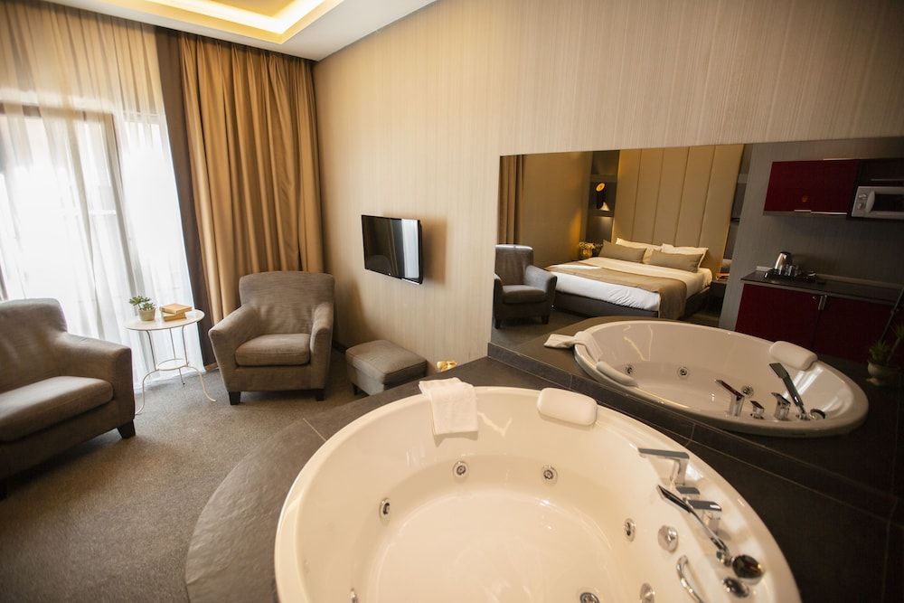 undefined Cityloft 24